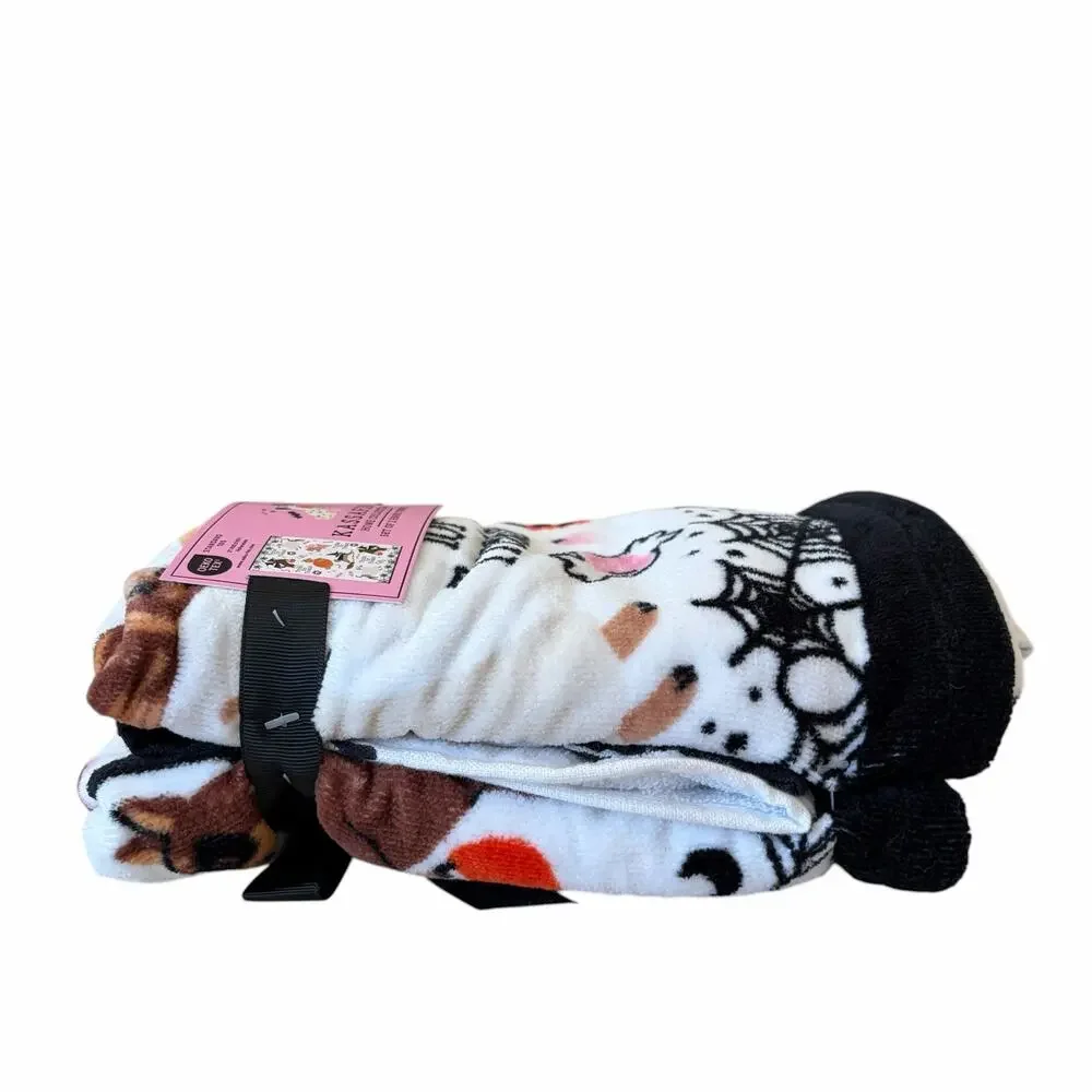4pc Kassafina Halloween Dogs in Costumes Towel Set -2 Hand 2 Bath 100% Cotton